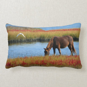 Almohada de la fauna del caballo de Brown