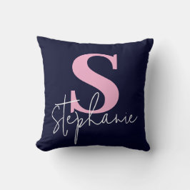 Almohada de lanzamiento azul marino con letra de m