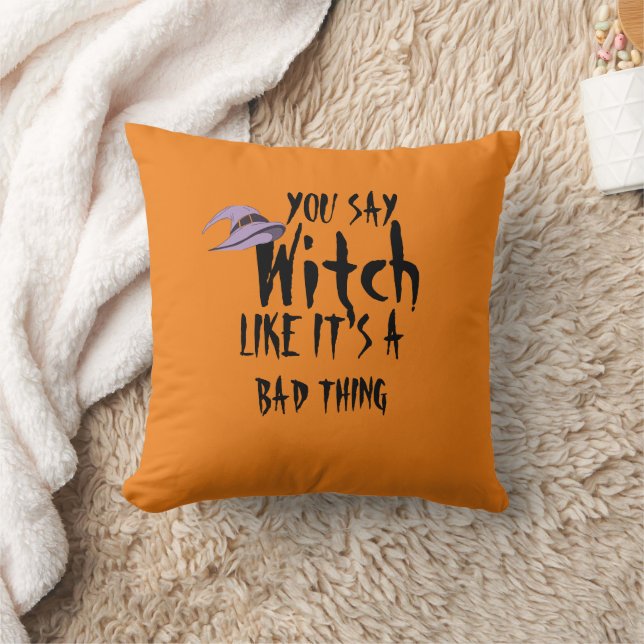 Almohada de lanzamiento de bruja descarada de Hall (Manta)