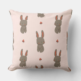 Almohada de lanzamiento de conejo y hongo de bosqu