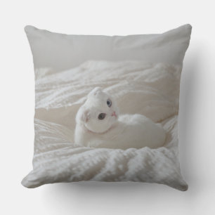 Almohada de lanzamiento de gato lindo – Hogar de a