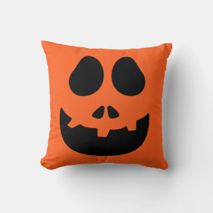 Almohada de lanzamiento de la cara de la calabaza