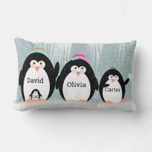 Almohada de lanzamiento de la familia de pingüinos