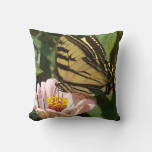 almohada de lanzamiento de mariposa