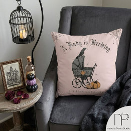 Almohada de lanzamiento gótico 'Se está preparando