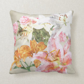 Almohada de los lirios de la acuarela
