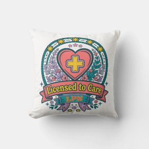 Almohada de LPN con licencia para cuidar