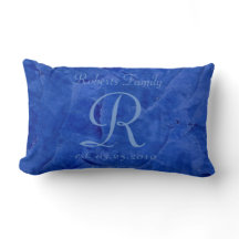 Almohada de lujo con monograma personalizado
