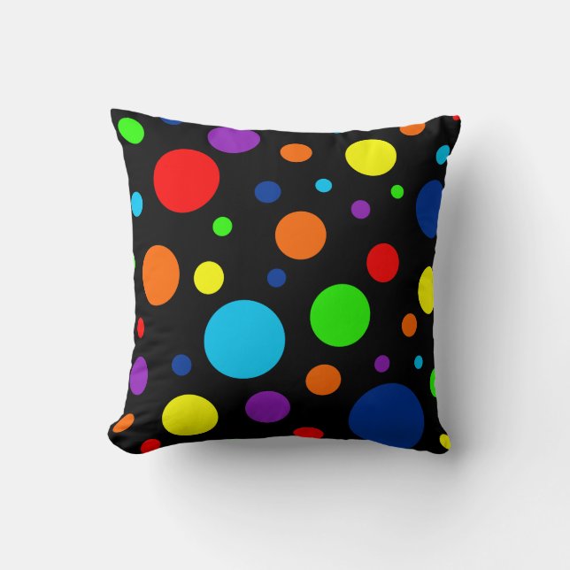 Almohada de manchas de arco iris negro (Anverso)