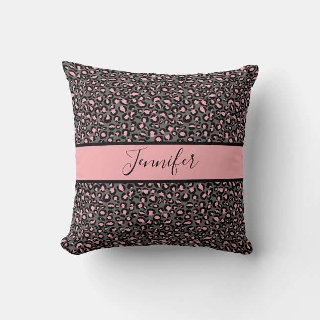 Almohada de monograma de leopardo negro gris rosa (Anverso)