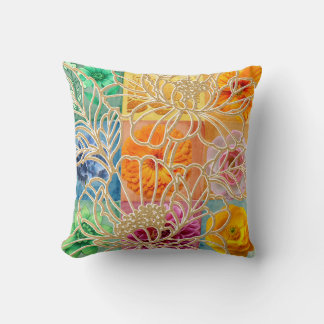 Almohada de mosaico floral dorado