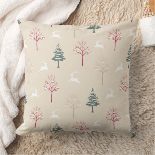 Almohada de Navidad con Reno y Árboles en Beige