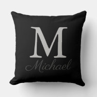almohada de niebla ligera monograma