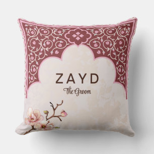 Almohada de Novio Arabesco – Arco Floral Granate