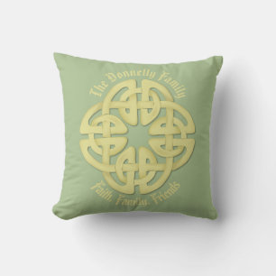 Almohada de polyester celta, 16" x 16"