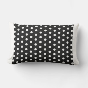 almohada de puntos de polka grande en blanco y neg