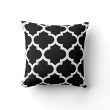 Almohada de Quatrefoil en blanco y negro