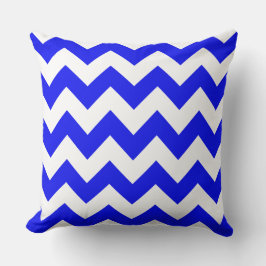 Almohada de rayas en zig-zag azul real