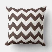 Almohada de rayas en zig-zag marrón