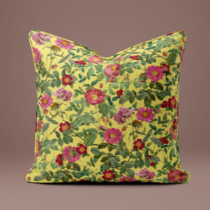 Almohada de rosa rosa vintage en amarillo limón su