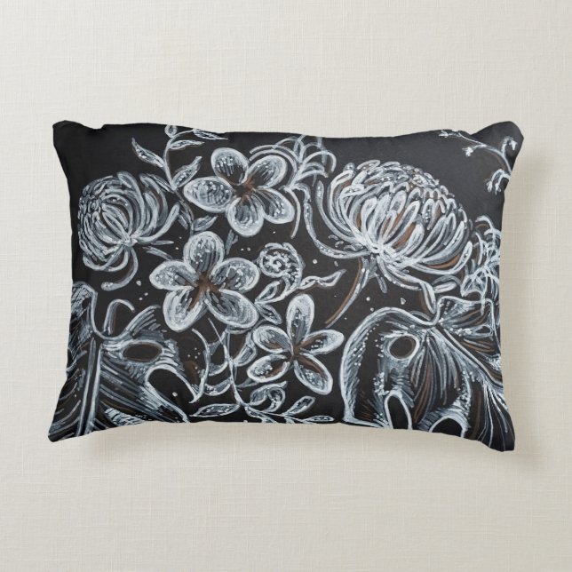 almohada de sketch floral negro (Reverso)