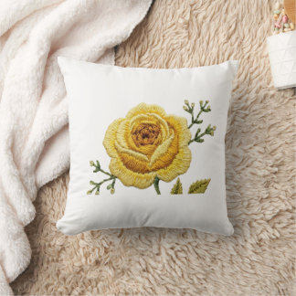 Almohada de Terciopelo con Bordado Falso de Rosa A