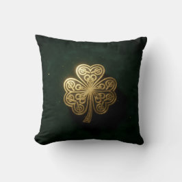 Almohada de terciopelo verde con nudo celta dorado