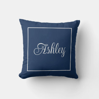 Almohada de tirar azul marino monogramada