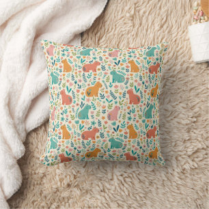 Almohada de tirar de capibara floral dibujada a ma