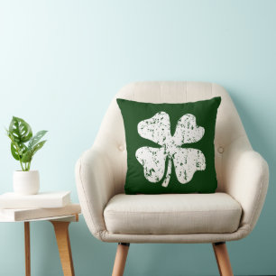 Almohada de tirar de trébol de shamrock afortunado