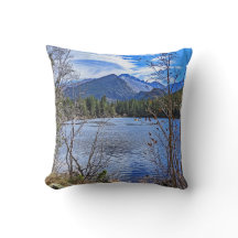 Almohada de tirar montañas y lago