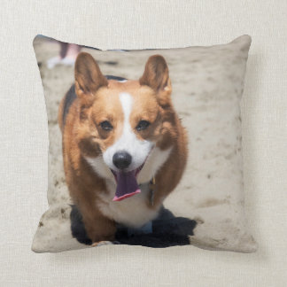 Almohada de tiro bilateral del Corgi adorable