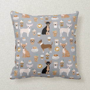 Almohada de tiro de las chihuahuas y del café
