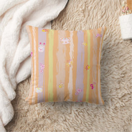 Almohada Decorativa – Bebé Joy & Criaturas Animale
