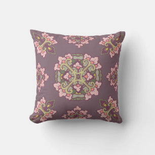 Almohada Decorativa con Adorno de Calado Colorido