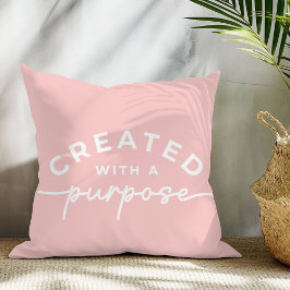 Almohada decorativa con cita cristiana en rosa cla