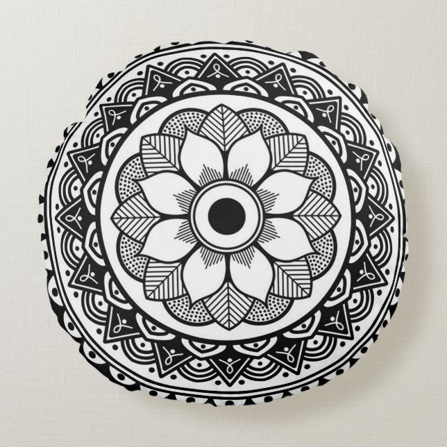 Almohada Decorativa con Medallón Redondo en Blanco (Anverso)