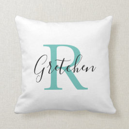 Almohada decorativa con monograma