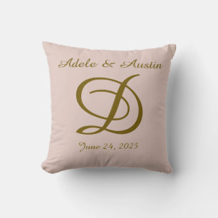 Almohada decorativa con regalo monogramado