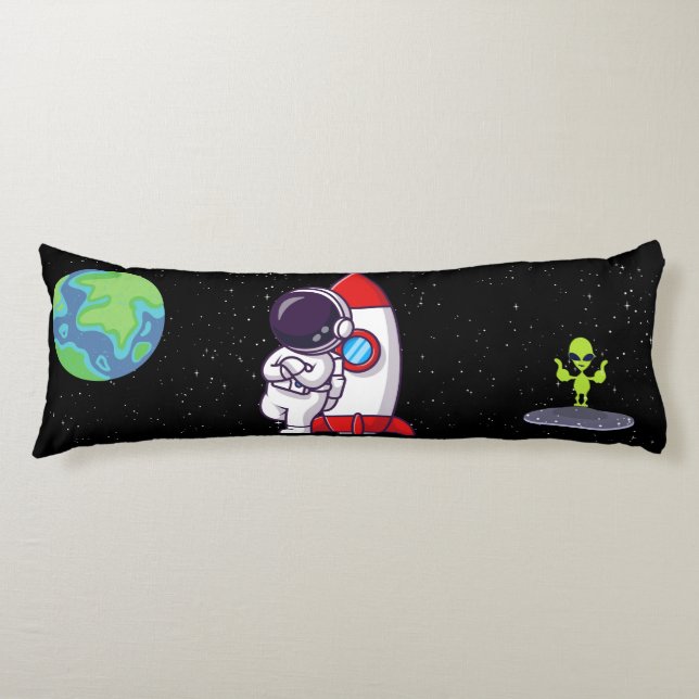 Almohada decorativa de astronauta y alienígena en  (Anverso)