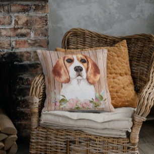 Almohada decorativa de beagle y flores en acuarela