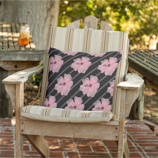 Almohada Decorativa De Flores Rosadas Y Rayas (Silla)
