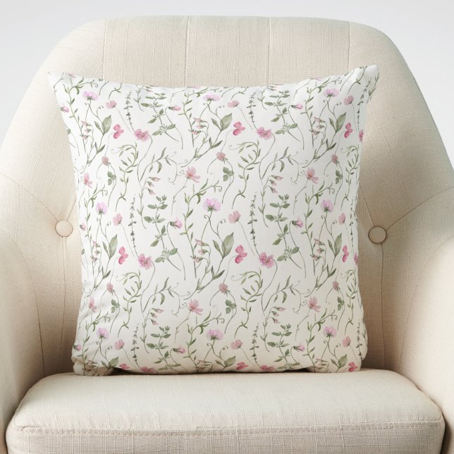 Almohada decorativa de flores silvestres con acuar (Subido por el creador)