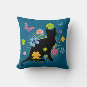 Almohada decorativa de gato negro con flores capri
