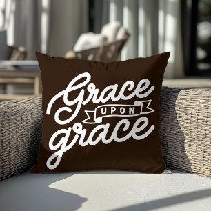 Almohada decorativa de granja marrón Christian Gra