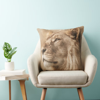 Almohada decorativa de león majestuoso