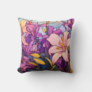 Almohada Decorativa de Lirios Morados y Rosados