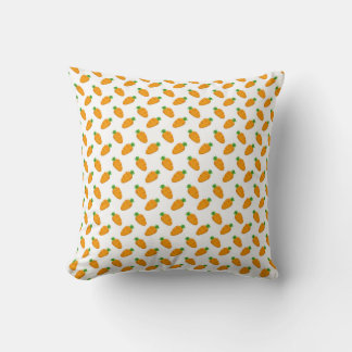 Almohada decorativa de nursery con patrón de zanah
