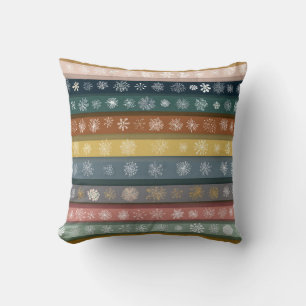 Almohada decorativa de rayas con copo de nieve esc