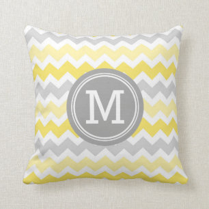 Almohada decorativa del monograma gris amarillo de